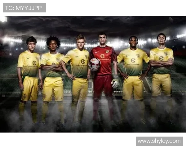 高清足球明星对称脸部特写图集展现运动魅力与风采