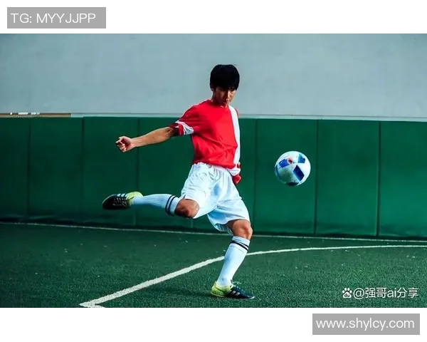 未来足球之星潜力无限的年轻球员盘点与分析