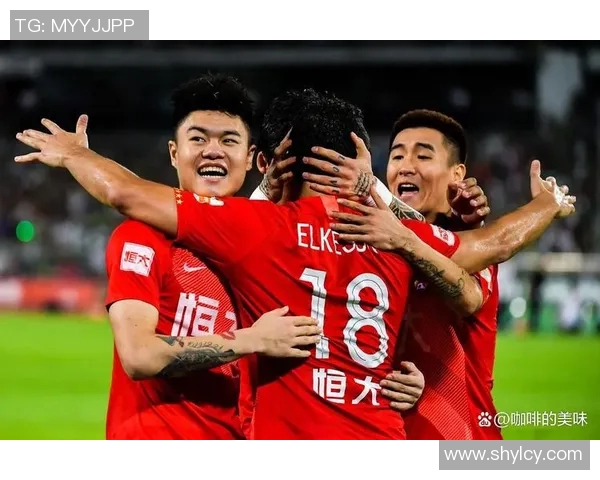 恒大足校与苏宁的激烈对决展现青训实力与未来潜力的较量